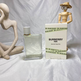 Burberry Flores y su suave dulce Eau de Parfum-3350  