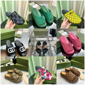 GUCCI Lido deslizamiento de pie abierto en chanclas planas-2942  