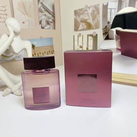 TOMFORD TF 2023 café rosa perfume-3163  