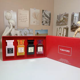 TOMFORD TF muestra media set de perfume de cuatro piezas-3184