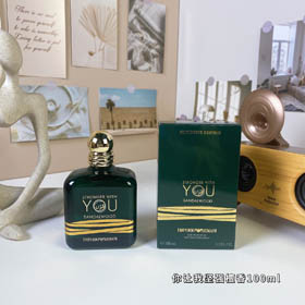 Armani Me Haces Fuerte Edición de Sandalwood-3250